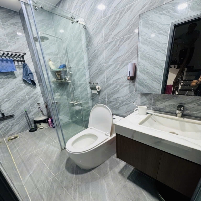 17-16 TỶ, NỞ HẬU 5m, BÁN NHÀ MỚI, MẶT TIỀN NGUYỄN QUÝ ANH, 5 TẦNG, 80m2 - 16