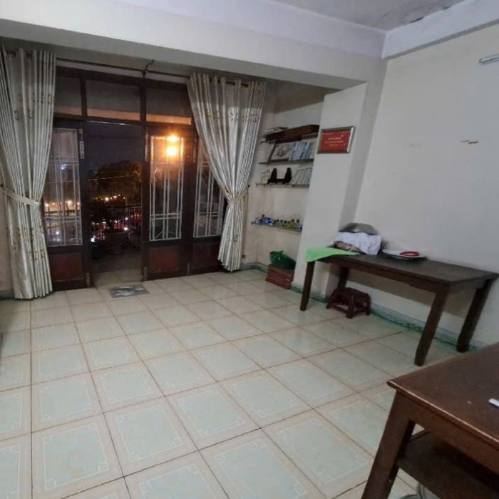 STREET-FRONT HOUSE ON CHE LAN VIEN STREET, TAY THANH WARD, 3 STORIES, CAR PARKING INSIDE, 4.3x20m, 15.5 BILLION VND - 2