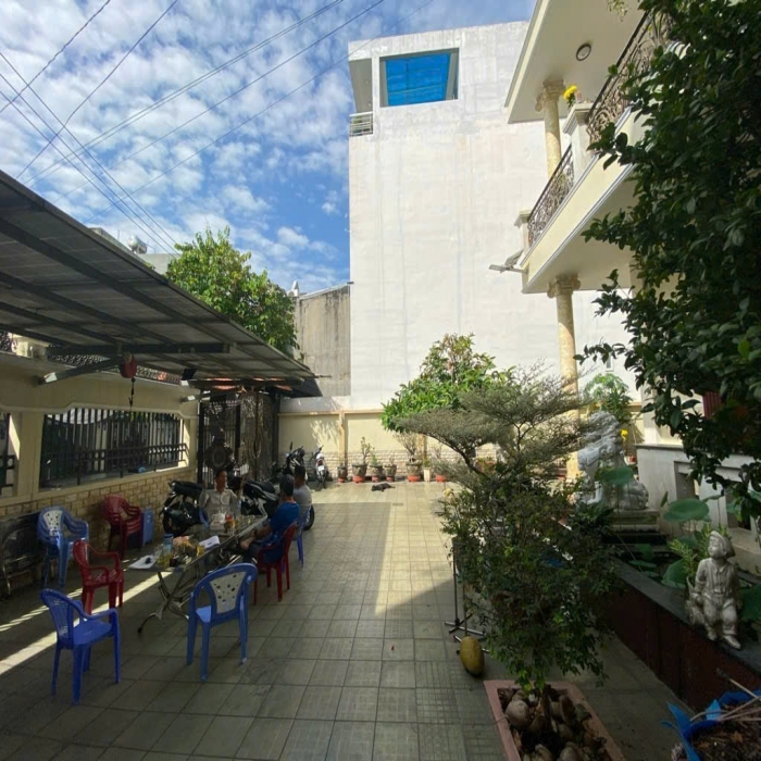 53-51.9 BILLION, GOOD FENG SHUI VILLA, FORMER CẦU XÉO, TÂN PHÚ, 542.63m2, 3 FLOORS, RUSTIC POND & GARDEN - 2