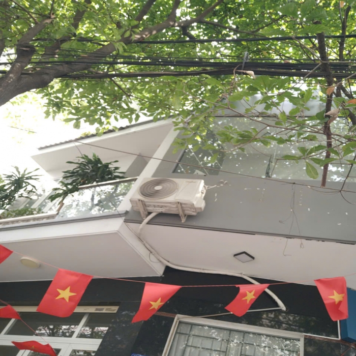 MẶT TIỀN, LÔ GÓC, MUA NHÀ ĐẸP NGUYỄN HỮU DẬT, 5 TẦNG, 51m2, 12 TỶ NHỈNH - 2