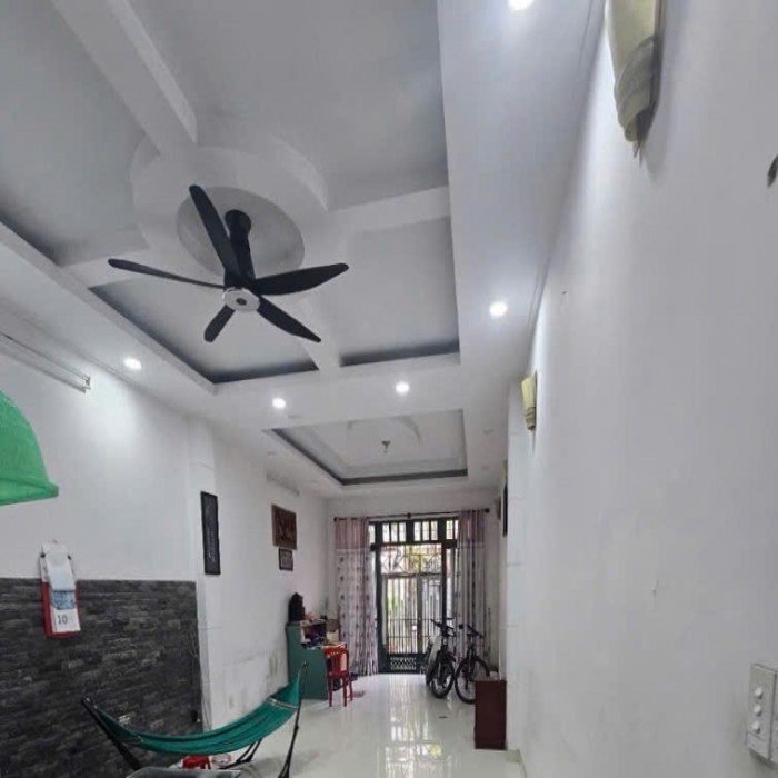 9.5-8.8 TỶ, 4.2x20m, ÔTÔ NGỦ NHÀ, BÁN NHÀ NGUYỄN SÚY, GÒ DẦU, 3 TẦNG