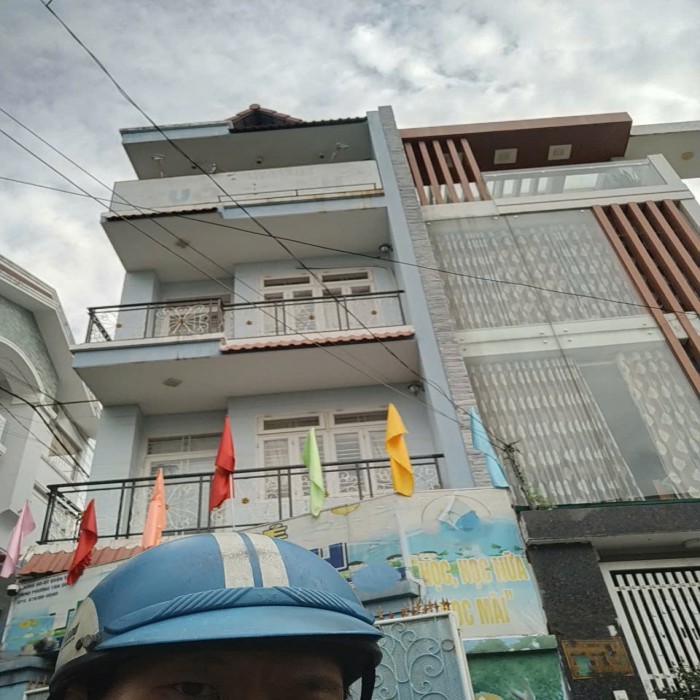 BÁN NHÀ GÒ DẦU, LÔ GÓC, 4.5x17m, 4 TẦNG, HẺM XE TẢI THÔNG, CHỈ 10 TỶ nhỉnh