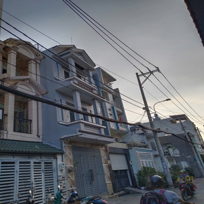 BÁN NHÀ NGUYỄN HỮU TIẾN, 4x19m, 3 TẦNG, ĐƯỜNG 12m, VỈA HÈ, NHỈNH 8 TỶ