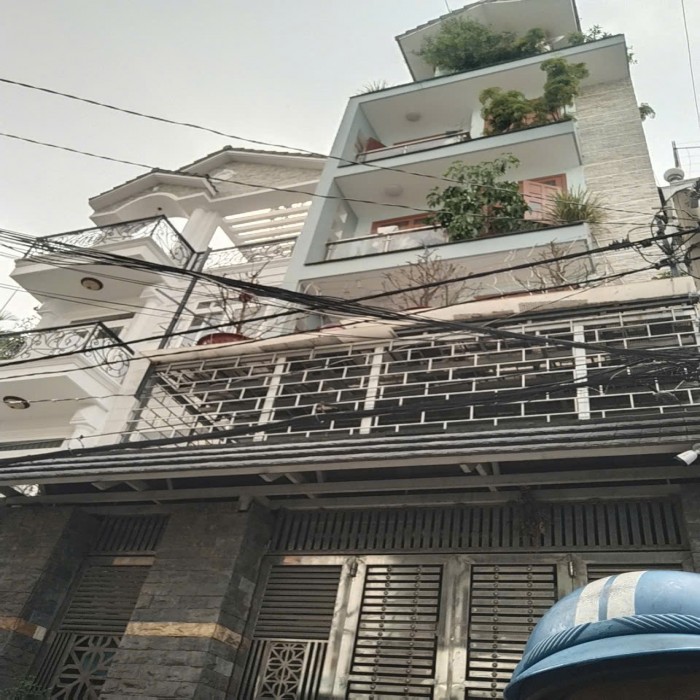 6 STORIES, ELEVATOR, CAR-ACCESSIBLE ALLEY, THOAI NGOC HAU ST, 5.4m WIDE, OVER 14 BILLION