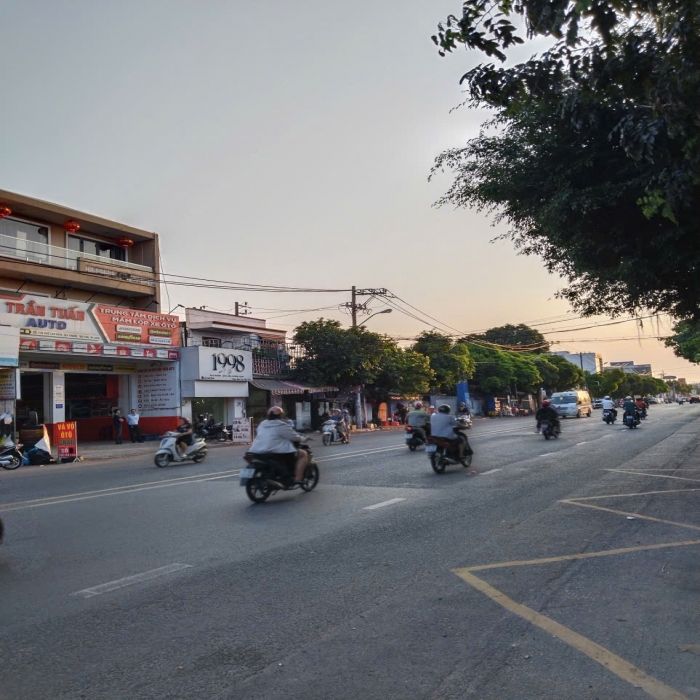 PRIME AUTOMOTIVE BUSINESS STREET, 12x20m FRONTAGE, HOUSE FOR SALE ON CHE LAN VIEN STREET, TAN PHU DISTRICT - 3