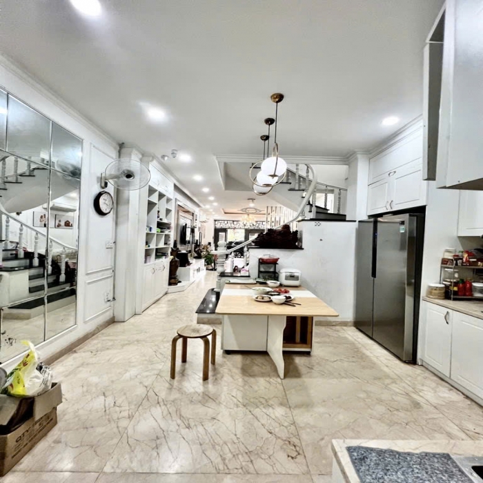 TUNNING 4-STOREY HOUSE FOR SALE - TRAN VAN ON STREET - 8M WIDE CONNECTING ALLEY- 4x16m - ONLY 12 BILLION VND - 5