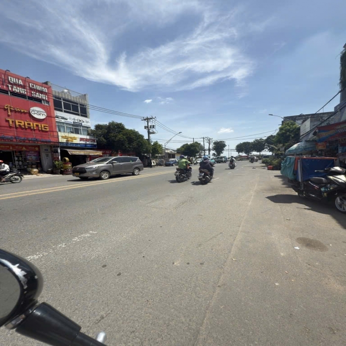 PRIME AUTOMOTIVE BUSINESS STREET, 12x20m FRONTAGE, HOUSE FOR SALE ON CHE LAN VIEN STREET, TAN PHU DISTRICT - 5