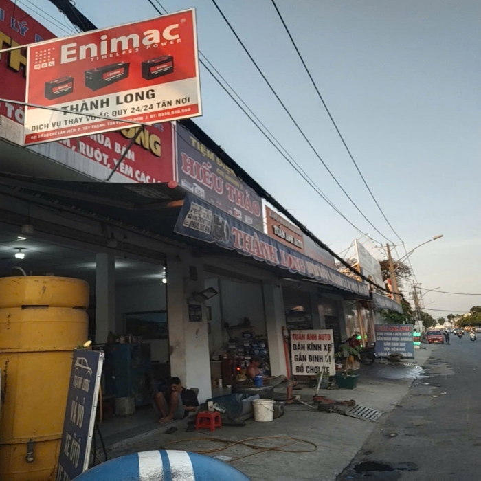 PRIME AUTOMOTIVE BUSINESS STREET, 12x20m FRONTAGE, HOUSE FOR SALE ON CHE LAN VIEN STREET, TAN PHU DISTRICT - 4