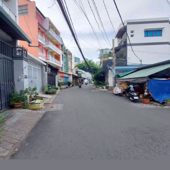 Mua nhà Tân Phú, 140m2, Sát Mặt Tiền Lê Trọng Tấn, Bán Đất Tặng Nhà, Chỉ 15 Tỷ Nhỉnh - 2